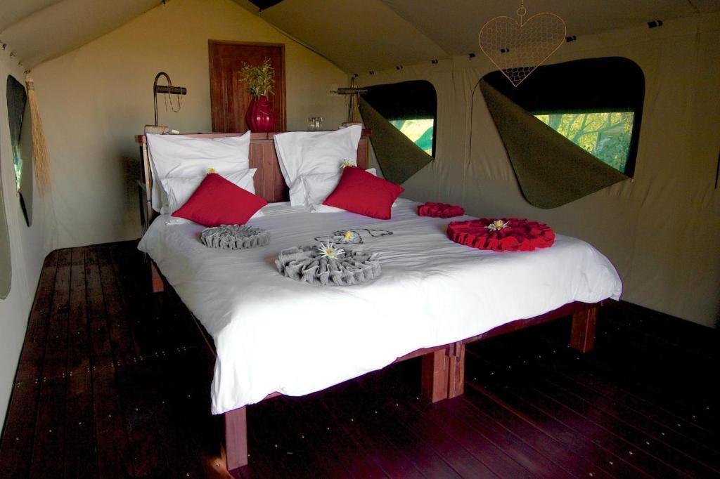 Nkasa Lupala Tented Lodge Sangwali Eksteriør billede